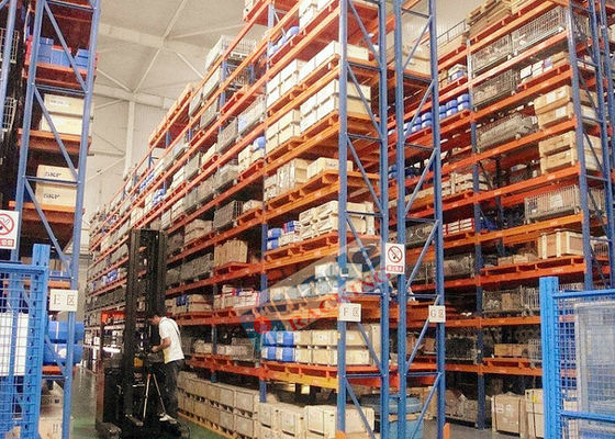 Q345 ชั้นวางพาเลทเหล็กชั้นวางของ 2000kg Heavy Duty Warehouse Racking